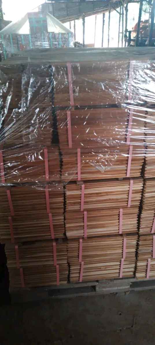 Decking Kayu Merbau